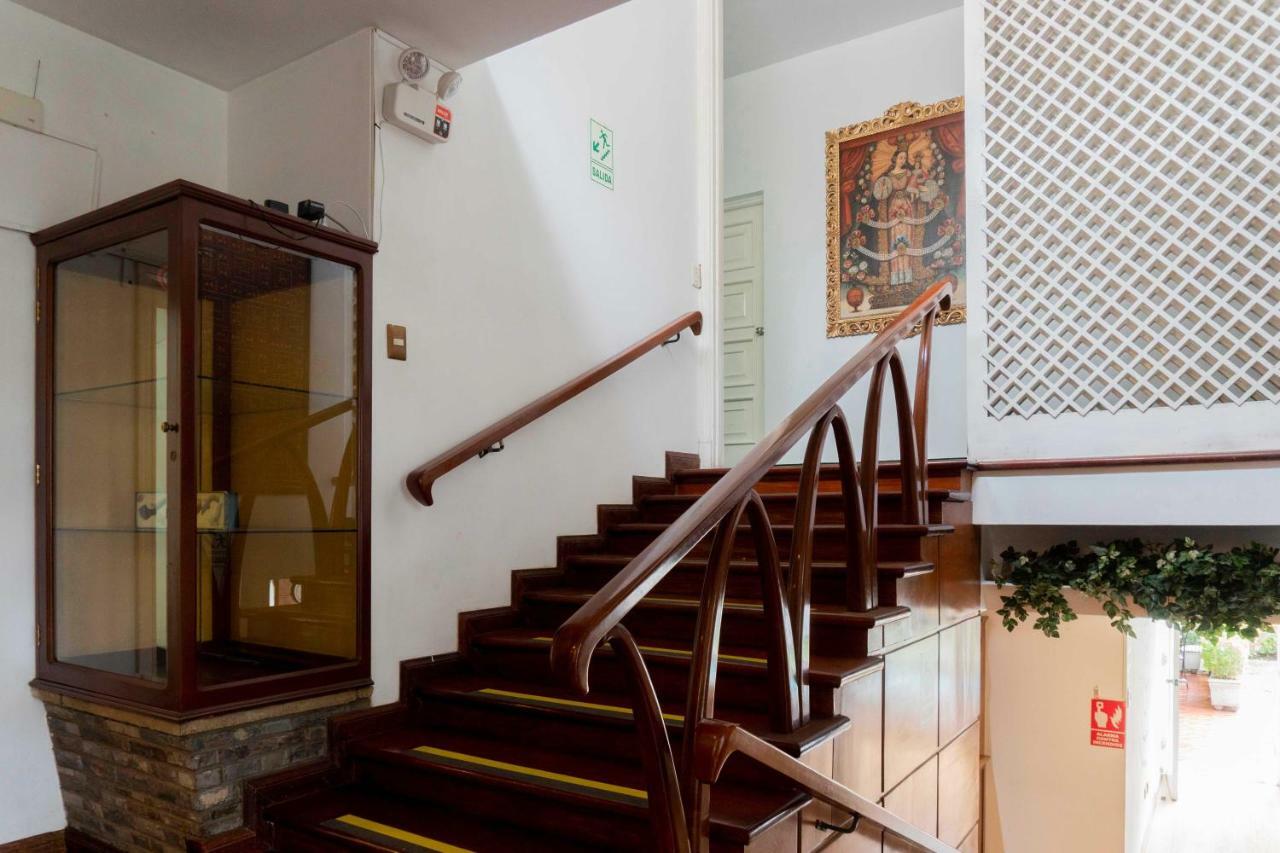 Hotel Basadre Suites Ліма Екстер'єр фото